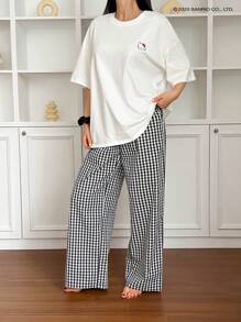 HELLO KITTY | DAZY 极简主义卡通印花宽松T恤上衣和阔腿格子裤女士睡衣套装 - 白色 - 查看 3