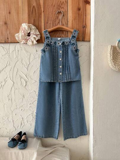 SHEIN Vintaside Kids 大童春夏韩版时尚刺绣无袖牛仔短款上衣搭配时尚牛仔阔腿裤套装，适合度假，休闲简约设计，适合派对和聚会