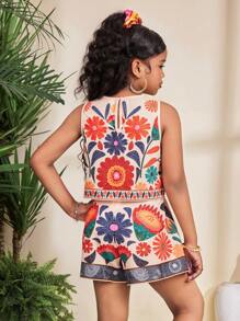 SHEIN Tween Girls Casual Fitted Vacation Beach Tropical Floral Print Crop Top And Printed Shorts Set