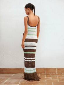 Maija Vestido de ganchillo tipo color block en rojo y albaricoque con borlas, diseño favorecedorpose, estilo bohemio de resort, diseño de moda, para primavera/verano