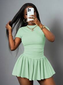 Slaydiva New Spring And Summer Casual Basic Style, Sports Style, Simple Round Neck, Short Sleeves, Pleated Short T-Shirt On Both Sides + A Swing Umbrella Skirt, Short On Both Sides, Front And Back, Medium Length, Light Gray Pit Strip Knitted Fabric Women's Two Pieces Set Mint Green Outfit Women Green 2 Pieces Set Short Skirt Set Tennis Skirt Set Two Pieces Skirt Set