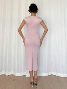 Elenzga 女士节日夏季服装、毕业典礼、独立日、海滩度假、波西米亚音乐节、精致时尚法式优雅可爱针织粉色马卡龙色不对称领口垂坠紧身中长无袖连衣裙 - 淺粉色 - 查看 2