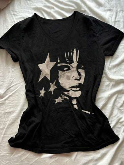 Noixe Camiseta con ilustración de estrella de cinco puntas y figura en estilo vintage, top estético de manga corta y cuello en V para mujer, adecuado para primavera/verano