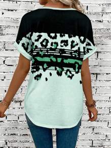 SHEIN VCAY Women's Casual V-Neck Flared Cuff Ombre Leopard Print T-Shirt - Multicolor - View 2