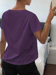 DAZY Camiseta holgada de mujer de unicolor con cuello en V profundo, top de verano morado, top de mujer con cuello en V morado, top con cuello en V morado, camiseta morada de mujer, blusas lavanda, ropa de vuelta al colegio - Morado - Ver 4