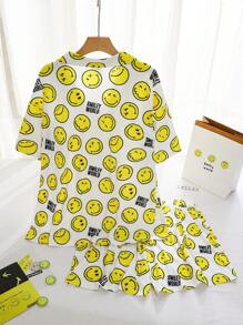 SmileyWorld® | SHEIN Plus Size Smiling Face Pattern Front Button Short Sleeve Top And Shorts Pajama Set Women Pajama Pants Night Pajama Shirt Pajama Shirts Summer / Summer Outfits For Women/ Summer Clothes Butter Yellow Comfortable Pajama Set - White - View 4