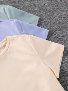 6 件套青少年男孩舒适休闲金属项链装饰圆领短袖 T 恤和短裤套装，非常适合外出、街头、派对、居家穿着