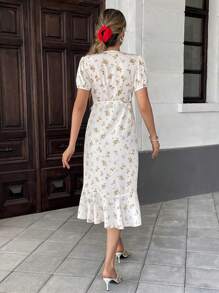 Pariaura French Romantic Street Style Cardigan Waist Floral Prairie Dress With Ruffle Trim & High Slit, Long Style, For Women, Spring/Summer - Light Yellow - View 2