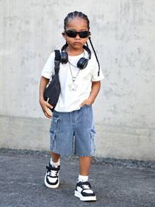 SHEIN Celana Pendek Kargo Denim Longgar Gaya Anak Laki-Laki dengan Banyak Kantong, Streetwear untuk Anak-Anak - Light Wash - View 3