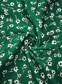 SHEIN Maternity Ditsy Floral Print Ruffle Trim Wrap Tie Side Skirt