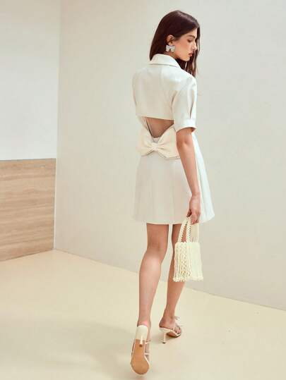 MOTF STUDIO VESTIDO CON DETALLE DE LAZO Y ABERTURA