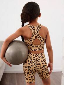 SHEIN 2pcs/Set Toddler Girls Leopard Print Knit Fitted Casual Sleeveless Crop Top And Leopard Knit Shorts Sportswear Set