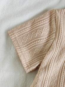 Vintaside Kids 男婴夏季百搭休闲Polo领短袖简约上衣搭配时尚水洗牛仔短裤套装，适合日常穿着、家庭露营、外出就餐或购物。