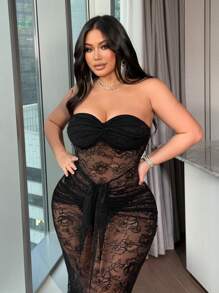 Flirla Plus Size Women Sexy Abstract Lace Backless Bodycon Mini Dress - Black - View 1