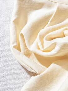 SHEIN Clasi Women Summer Solid Color 3D Floral Decor Elegant Shorts