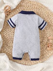 SHEIN Summer Newborn Baby Boy Lapel Splicing Gray Short Sleeved Bear Romper Fashionable Casual Sports