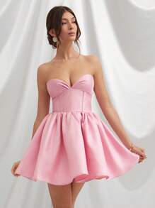 L'Amorae 女士露肩束身迷你修身喇叭裙，背部系带细节