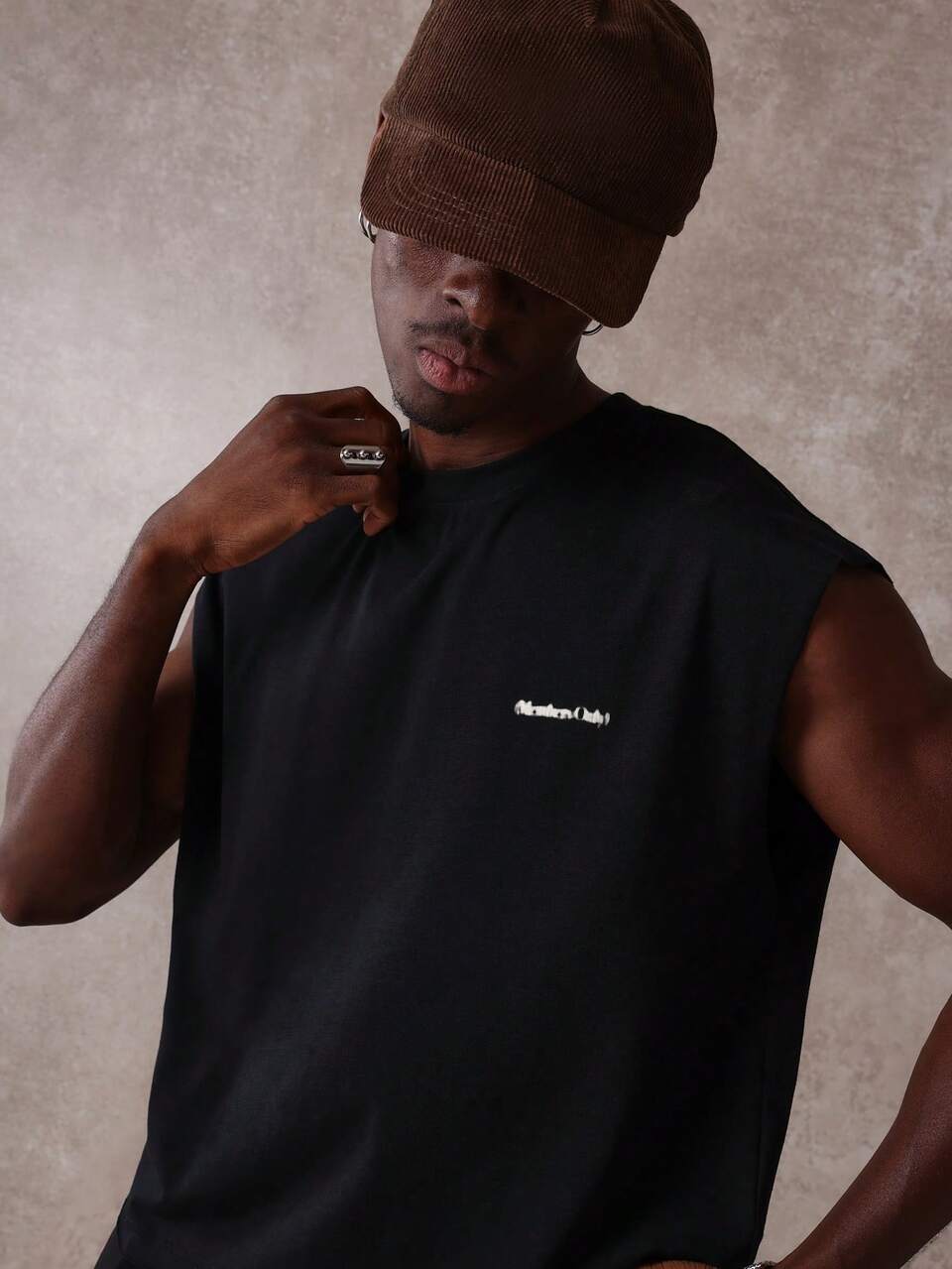 SUMWON Members Only Sleeveless Tank Workout Muscle Tee Weekend Activewear Athletes Street Urban Culture Sporty Tank Training Performance Top
