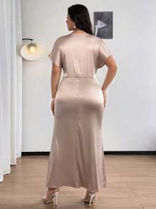 SHEIN Clasi Váy satin cổ chữ V cỡ lớn tôn dáng, phù hợp mặc mùa hè - Màu be - Xem 6