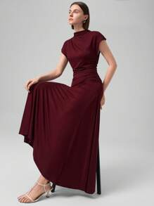 Ontre 2026 New Elegant Style Women's Dress, Wedding Guest Dress, Knitted Fabric, Comfortable Stretchy, Flutter Sleeve, Versatile For All Seasons, Business Casual Office Wear, High-Quality Airport Fashion Modern Urban Casual Fashion Business Casual Women's Office Wear Low-Key Old Money Style Effortless Temperament High-End Urban Commuting High-Quality Airport Women's Wear High-End Material High-End, Elegant, Old-Fashioned Cruise Attire For Wedding Guests - Maroon - View 2