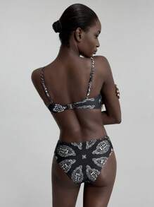 Ontre 2025 New Arrival, Beach Swimsuit, Comfortable Casual Style, Printed Pattern, Spaghetti Straps, Waist Cutout, Black & White Printed, One-Piece Swimsuit For Women, Beach Outfit, Bohemian Style Resort Wear, Summer Ins Influencer Same Style, Exotic Atmosphere, Country Music Festival, Western Style, Premium Fabric, Comfortable - Black and White - View 3