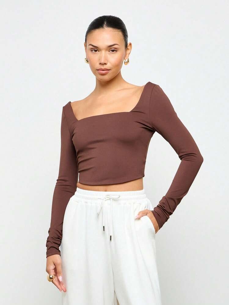 Basic Essential Long Sleeve Square Neck Slim Fit Crop Top