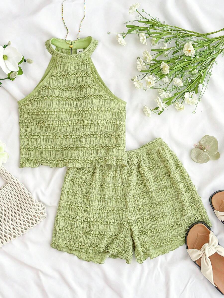 SHEIN Conjunto de 2 piezas de niña adolescente con short verde de cuello de halter, colores macarrón, encaje texturizado, casual y fresco, adecuado para vacaciones de verano - Verde - Ver 1