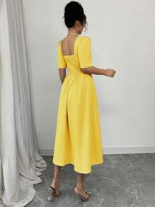 Rafferiza Blaues minimalistisches taillenumschließendes Midi-Kleid