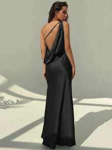 Aloruh Sexy & Elegant Solid Color Backless Dress - Black - View 7