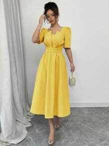 Rafferiza Blaues minimalistisches taillenumschließendes Midi-Kleid