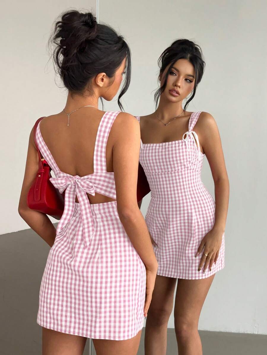 Aloruh Y2K 风格可爱少女红白格子迷你吊带背心连衣裙