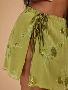 SHEIN BAE Fustă mini casual cu paiete florale și crăpături laterale pentru femei, mărime plus, potrivită pentru întâlniri zilnice