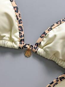 Swim Vcay Set de 2 bikinis sexy con cuello de halter y decoración metálica con estampa aleatoria, para el verano