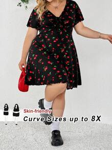 SHEIN CURVE+ 大码女士春夏服装，高弹力樱桃印花，胸前褶皱，腰部收紧，A 级大码连衣裙，加大曲线，波西米亚风度假，女士太阳裙女士海滩装/沙滩裙/海滩度假装/海滩必备品/毕业/茶会礼服/图案 T 恤 - 彩色 - 查看 5
