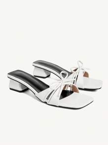 CUCCOO CHICEST 女士皮革蝴蝶结镂空绑带交叉方头粗跟凉鞋，白色/黑色拼色优雅休闲高跟鞋，适合下午茶、约会、度假、百搭基本款