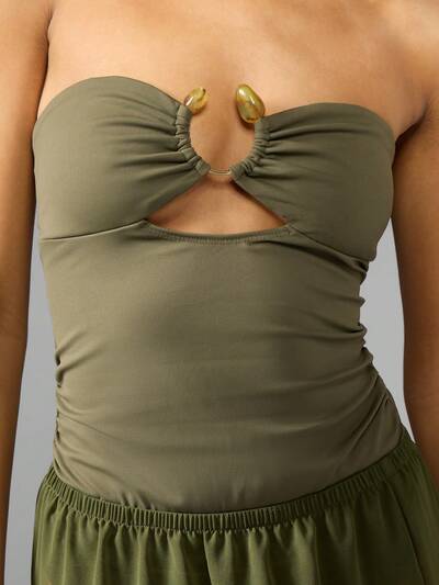 MISSGUIDED Body bandeau dos nu avec découpe sur le devant