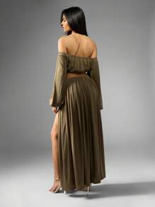 MISSGUIDED Off Shoulder Long Sleeve Crop Top And High Split Maxi Skirt Set Festival Vacation Beach Evening Party Co Ord Set With Blouson Sleeves Christmas - Green - View 2