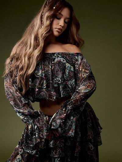MISSGUIDED Boho Paisley Print Off Shoulder Ruffle Sleeve Long Balloon Sleeves Blouse
