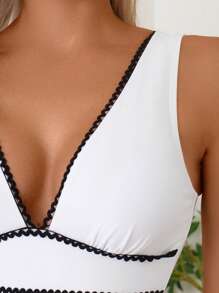 SHEIN Swim Women's White With Black Ruffle One-Piece Swimsuit For Summer Beach Vacation - White - View 4