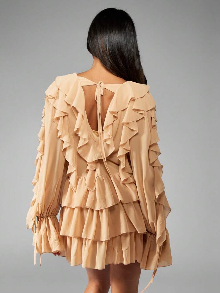 MISSGUIDED Vestido Mini Camadas Babado de Manga Longa em Chiffon, Festa, Convidado de Casamento, Férias, Ocasião Primavera Verão