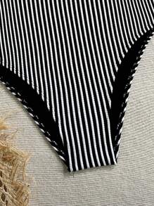 Swim Vcay Women Striped Print One-Piece Swimsuit, Perfect For Vacation For Summer - Black and White - View 8