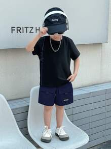 2 件套年轻男孩休闲百搭圆领 T 恤和霓虹绿色工装短裤，适合春夏季、日常穿着、运动、外出、学校、派对、节日、摄影 - 藏蓝色 - 查看 4