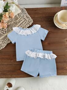 Baby Girl Sweet Floral Trim Round Neck Short Sleeve T-Shirt & Blue Shorts Set, Suitable For School, Casual, Dining Out, Picnic In Summer