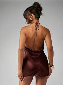 MISSGUIDED Metallic Halter Neck Mini Dress Holiday Party Formal Evening Special Occasion Satin High Neck Backless New Years Wedding Guest - Burgundy - View 2