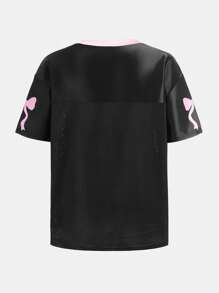 SHEIN Tween Girls' Casual Streetwear V-Neck Knit Splicing Mesh Oversize Loose Bat Sleeve Short Sleeve T-Shirt With Text & Number & Bow Print, Black