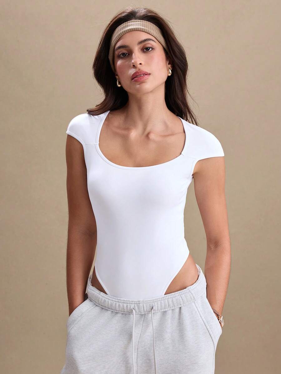 Eassivo Women's Simple Crew Neck Short Cap Sleeve Casual Romper, Spring/Summer