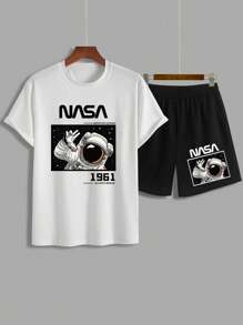 Manfinity Homme Conjunto de camiseta casual de manga corta con cuello redondo estampado con letras de astronauta y shorts para hombre para el verano