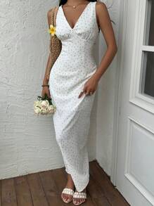 Sunnyshic Textured Ditsy Floral V-Neck Waist Shaped A-Line Long Dress - White - View 4