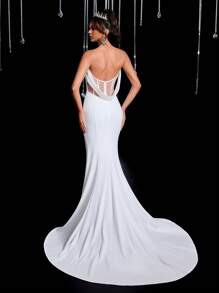 Glamrae 优雅的白色缎面露肩简约分线美人鱼剪裁奢华多层薄纱超长舞会礼服，配有可调节后系带、长拖尾、晚礼服、婚纱、新娘 - 白色 - 查看 2