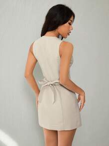 SHEIN PETITE 女士纯色简约无袖纽扣圆领单排扣无袖迷你连衣裙，女士夏季连衣裙，茶会连衣裙 - 卡其色 - 查看 3